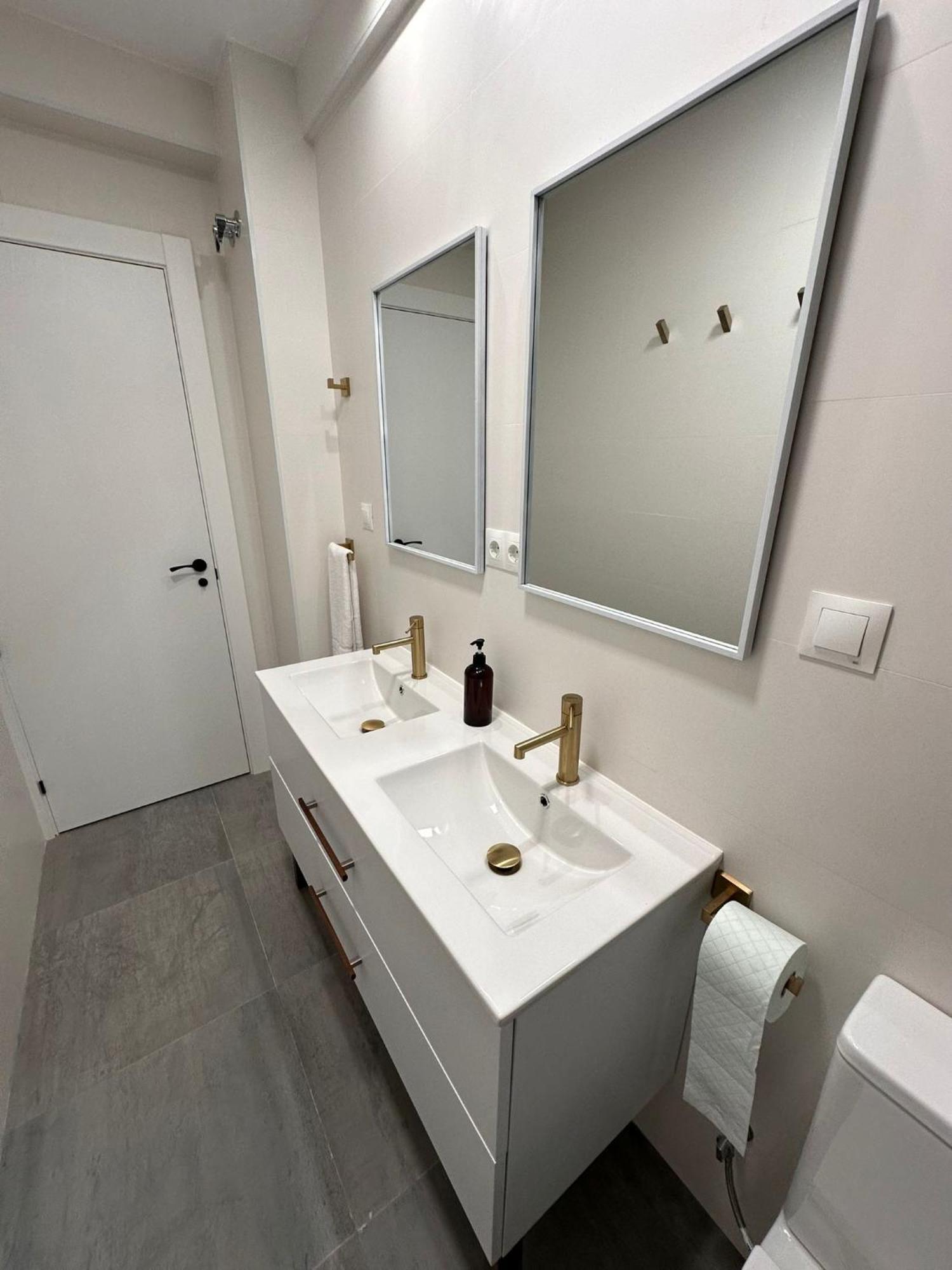 Gran Ritz Apartamentos Especial Terraza Exclusiva C Zenete Малага Екстер'єр фото